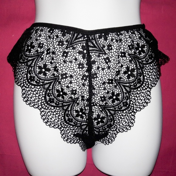 Black Chantilly Lace Bralette High Waist Panty Set - Picture 4 of 7